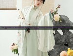The Elegance of Cheongsam Accessories:The Fringes and Tassel Swags