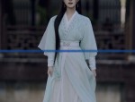 The Significance of Red Belts in Traditional Hanfu Costumes