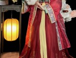 The Revival of Hanfu Fashion:Embracing the Traditional Elegance at 40