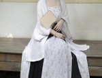 Engaged in Style:The Long-Lasting Charm of Half-Sleeve Cheongsam for the Big Day