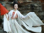 Beginners Guide to Styling Hair into Traditional Hanfu Buns and Knots with Fake Hair Caps