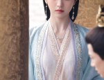 The Charm of Mini-Sized,Medium-Length Cheongsam:A Closer Look