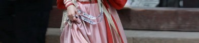 Summer Elegance:The Aesthetics of Chegan Horse-Tail Skirt with Vertical Pleats