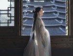 The Journey of an Ancient Hanfu-Wearing Junior Schoolgirl