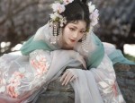 Poetic Elegance of Cheongsam:The Charm of Qipao in Cultural Context