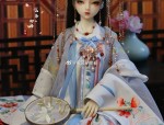 Daily Life of a Modern Adult Woman in Hanfu Fashion