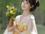 Vibrant Northeast Fashion:Womens Qipao in Traditional Flower Prints