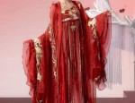 The Splendid Revival of NanzhīHanfu:The Essence of Traditional Chinese Fashion
