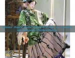 Embracing the Classic:Tailored Elegance for Petite Figures in Cheongsam Style