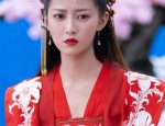 Reimagining the Cheongsam:Modernizing Traditional Chinese Dress