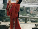 The New Chinese Style of Short Cheongsam:A Blend of Tradition and Modernity