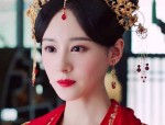 The Significance of Wearing a Grey-Yellow Cheongsam for Exam Day