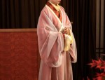 The Art of Qipao,Shawl,and Cape-like Fashion:A Blend of Traditional Elegance and Modern Charm