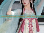 Qipao-Inspired Child Fashion:The Chinese Style of Siting