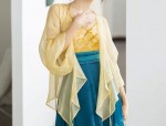Vintage Cheongsam and Xiangyunsha:Unveiling the Timeless Charm of Traditional Chinese Clothing