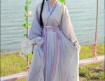 The Charm of Acetate Fabric in Traditional Chinese Cheongsam:A Story of the Joyful Mother-in-Law
