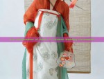The Low-Cut Slit of Cheongsam:A Cultural Icon of Chinese Traditional Elegance