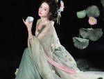 The Elegance of Ramie Qipao:A Traditional Chinese Beauty