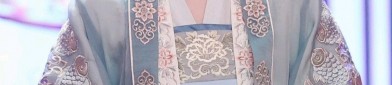 The Revival of Tang-era Hanfu:A Journey into Traditional Chinese Elegance
