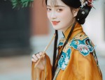 White Qipao Skirt:A Tale of Elegance and Tradition