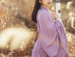 The Enchantment of Silk Cheongsam:A Journey Through Traditional Chinese Elegance