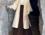 Ancient Charm of the Confident Hanfu-Dressed Elementary School Girl
