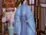 Summer-Friendly Long Tail Cheongsam in Lightweight Fabrics