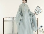 Maternal-Child Harmony in Traditional Fashion:The Rise of Maternity Hanfu Cosplay