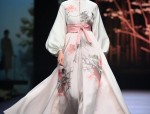 Winter Revamping of Cheongsam for Petite Women:A Guide to Styling and Fitting