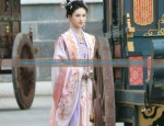 Reinventing Traditional Silk Cheongsam with Modern Innovations