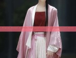 Original Design of White Cheongsam:A Blend of Tradition and Modernity