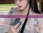 Winter Quipao Girls:A Traditional Chinese Fashion Statement