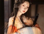 The Integration of Traditional Hanfu with Modern Shirts:A Fashion Journey