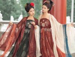 The Elegance of Traditional Tang-Style Cheongsam Women