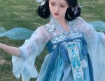 Winter Shoe Styles to Match Your Qipao:A Guide to Traditional Elegance