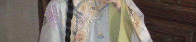 Plus Size Long Qipao for Fashion Shows:Embracing Traditional Elegance