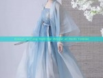 Summer in Tang Style:The Revival of Hanfu Fashion