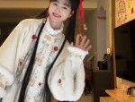 Chinese-style Childrens Ancient Girl Costume:The Revival of Hanfu Fashion