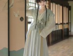 Reimagining Cheongsam Two-Piece Sets for Summer Comfort and Style