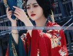 Embracing the Past:The Rise of Hanfu Costumes for Girl Children