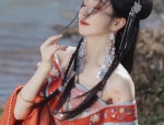 The Role of Black Cheongsams Border Tape in Fashion and Cultural Expression