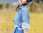 The Charm of Traditional Chinese Cheongsam Vest-and-Skirt for Little Girls