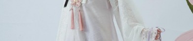 The Magnificent Revival of Hanfu:The Journey of Traditional Chinese Clothing for Junior Students