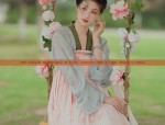 Moonrise over the Eastern Hills:The Story of Cheongsam,a Symbol of Elegance