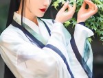 The Red Child in Traditional Hanfu Fashion:A Cultural Journey into the World of Chinese Heritage