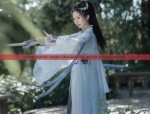 The Enigma of the Feminine Valor in Traditional Chinese Hanfu Fashion