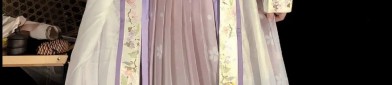 The Enchantment of Silk Cheongsam:Unraveling the Mystery of Silkworm Silk