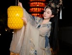 Wang Lus Hanfu Fashion:Exploring the Allure of Traditional Chinese Clothing