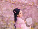 Summer Elegance in Hanfu:The Allure of Jin-Jin Dynasty Style for Women
