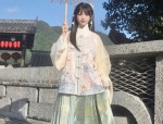 Children in Hanfu Yinuos:The Beauty of Traditional Chinese童装